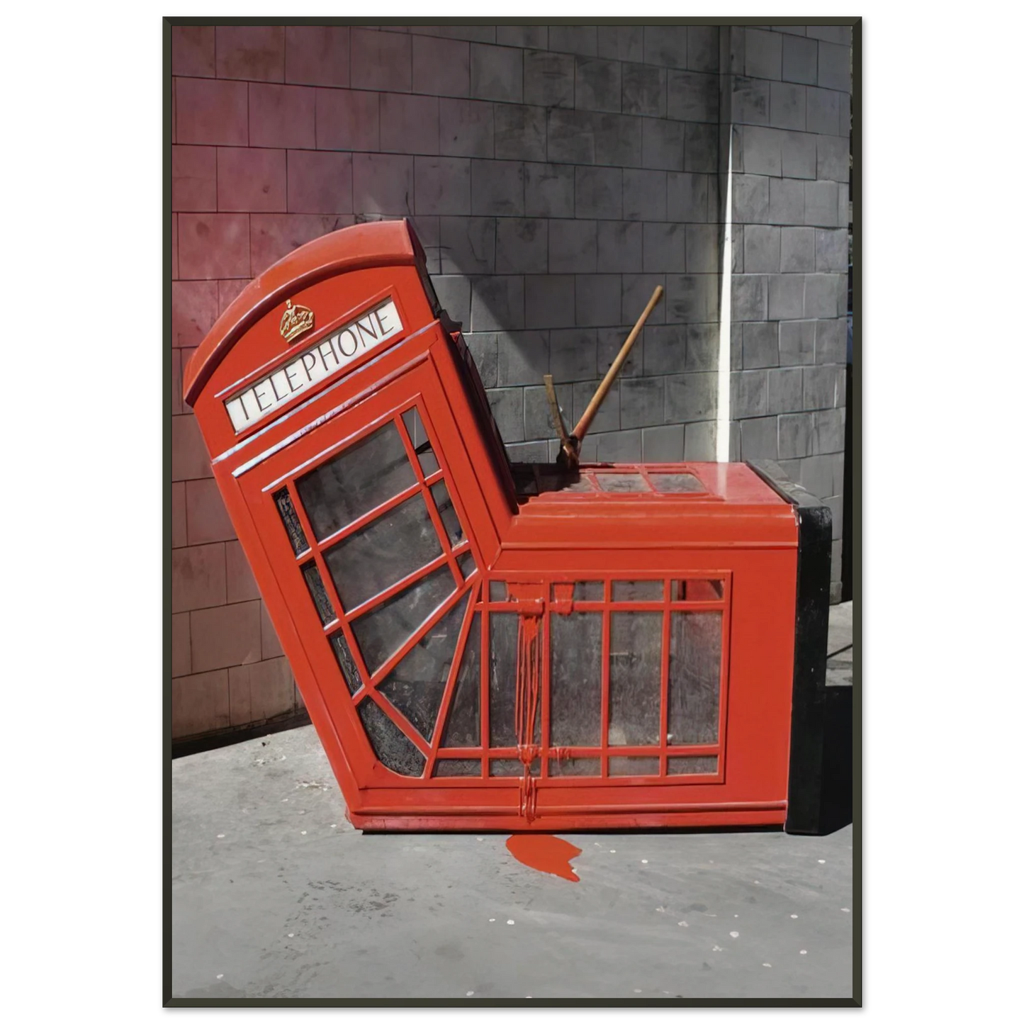 Banksy VANDALISED PHONE BOX 2005 Framed Art Print - Aluminum Frame - 21x29.7 cm / 8x12"