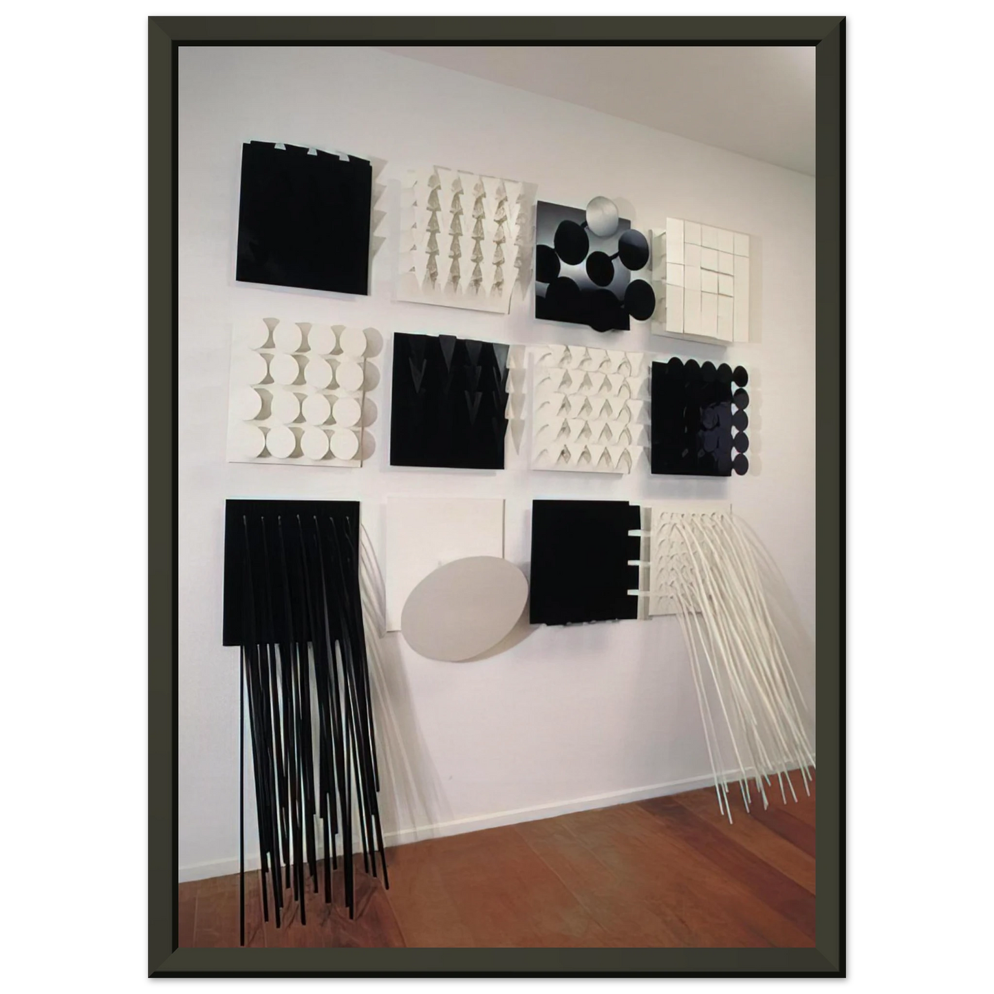 Lygia Pape Amazonia Black and white NeoConcretism Framed Art Print - Aluminum Frame - 70x100 cm / 28x40 inches