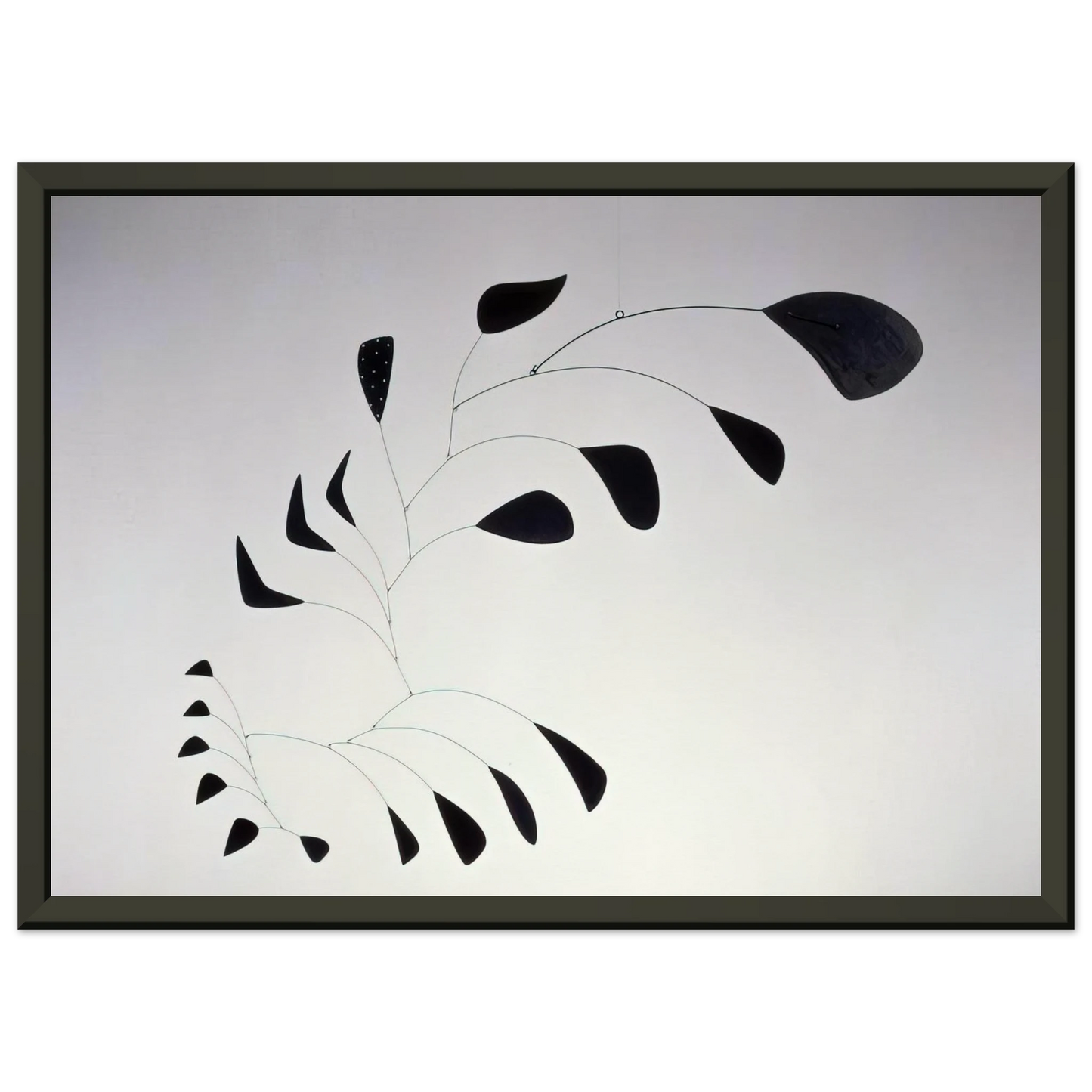 Alexander Calder VERTICAL FOLIAGE 1941 Framed Art Print - Aluminum Frame - 70x100 cm / 28x40 inches